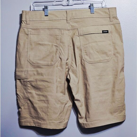 Prana, Mens Cargo Shorts with adjustable Belt. NWT, Size 33 Waist - Picture 2 of 6